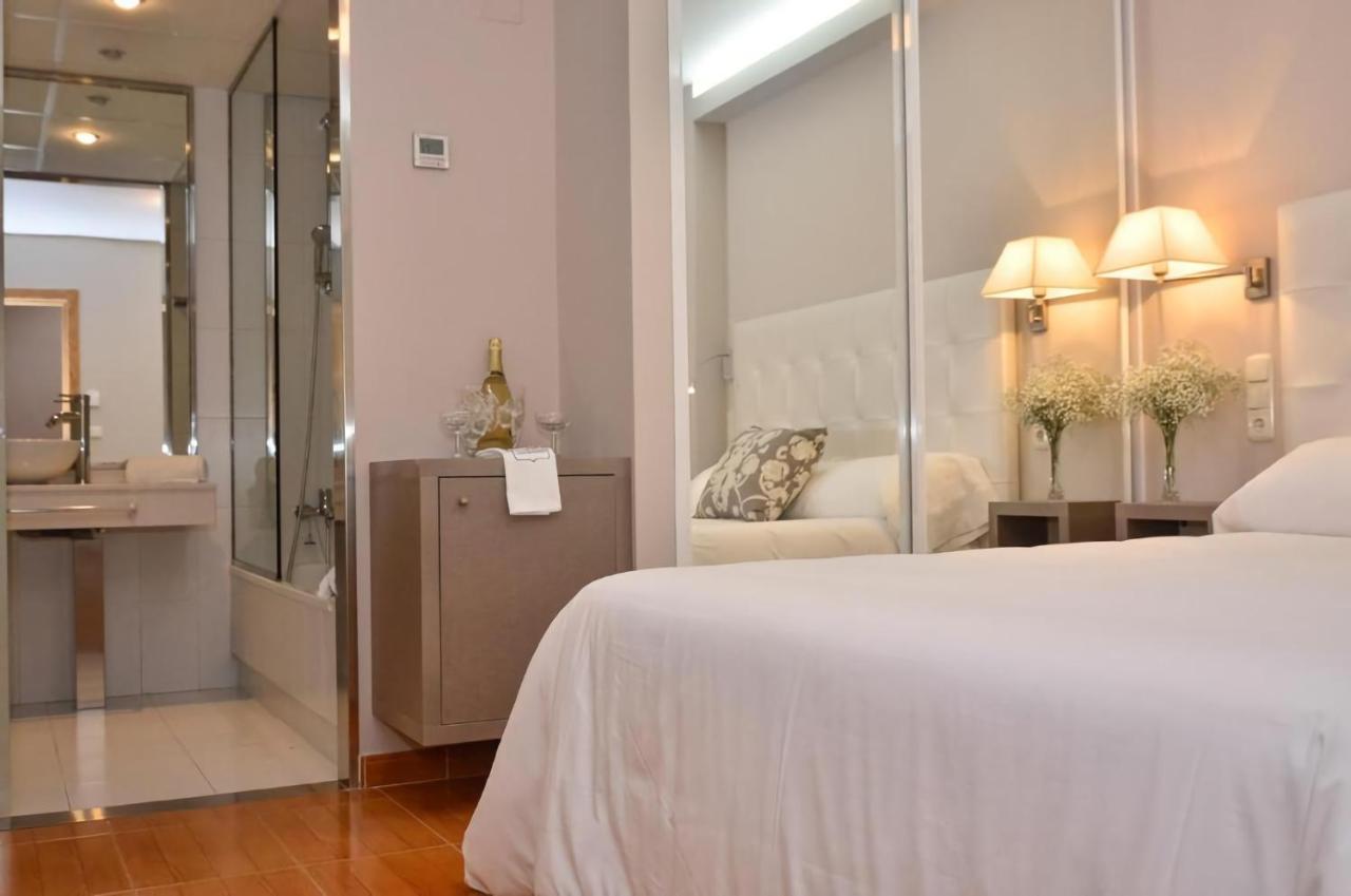 Hotel Jucamar Cangas do Morrazo Kültér fotó