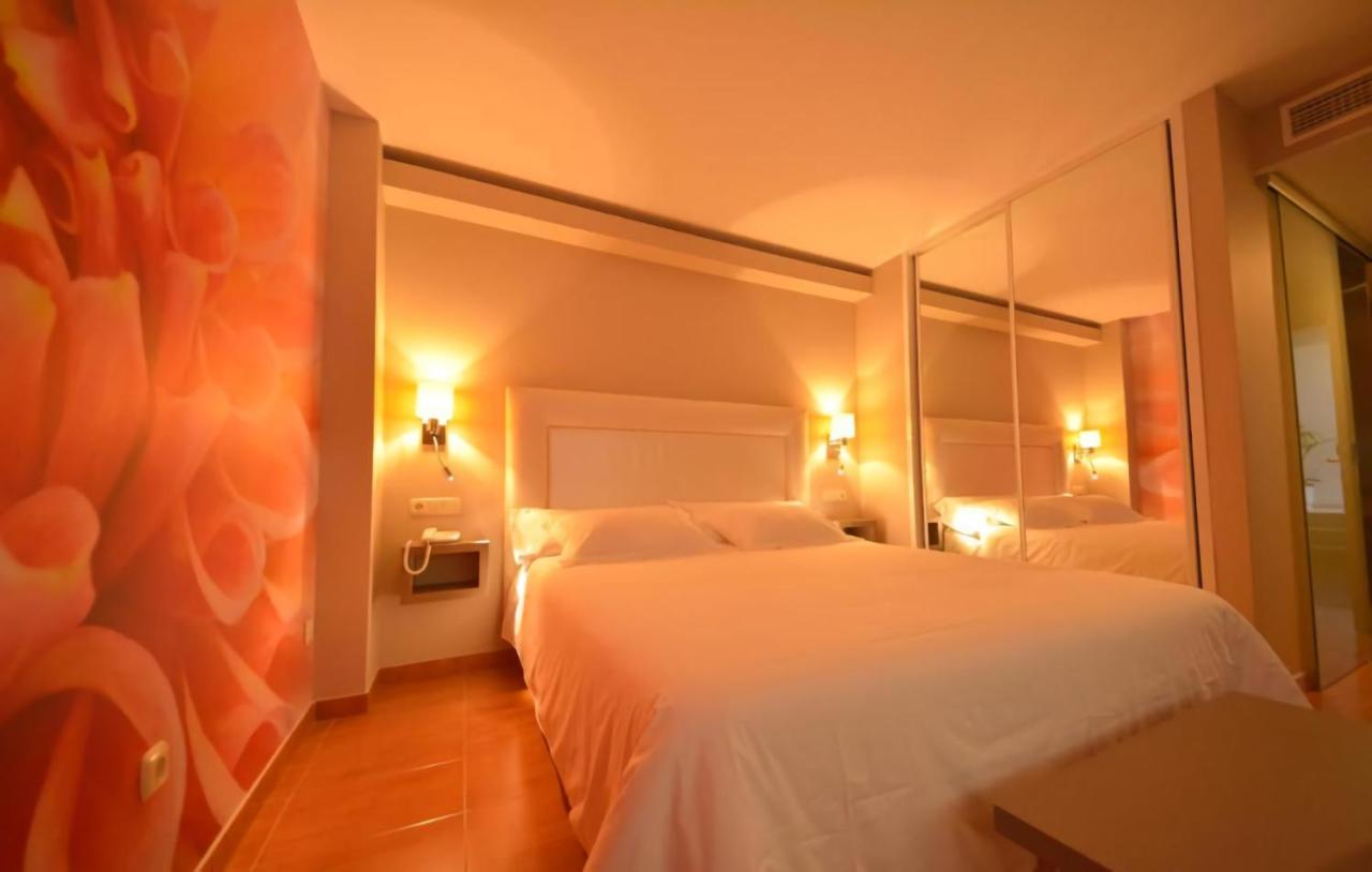 Hotel Jucamar Cangas do Morrazo Kültér fotó