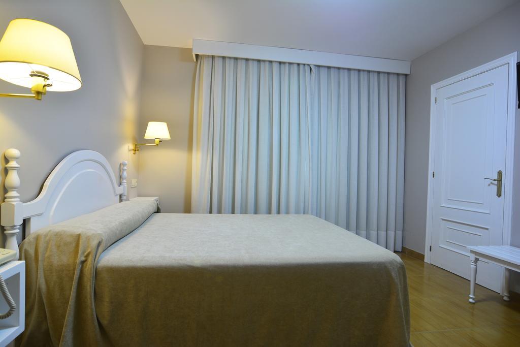 Hotel Jucamar Cangas do Morrazo Kültér fotó