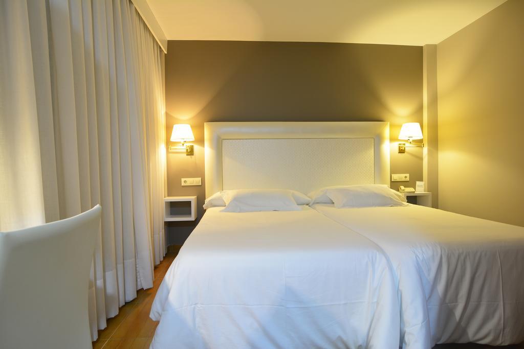 Hotel Jucamar Cangas do Morrazo Kültér fotó